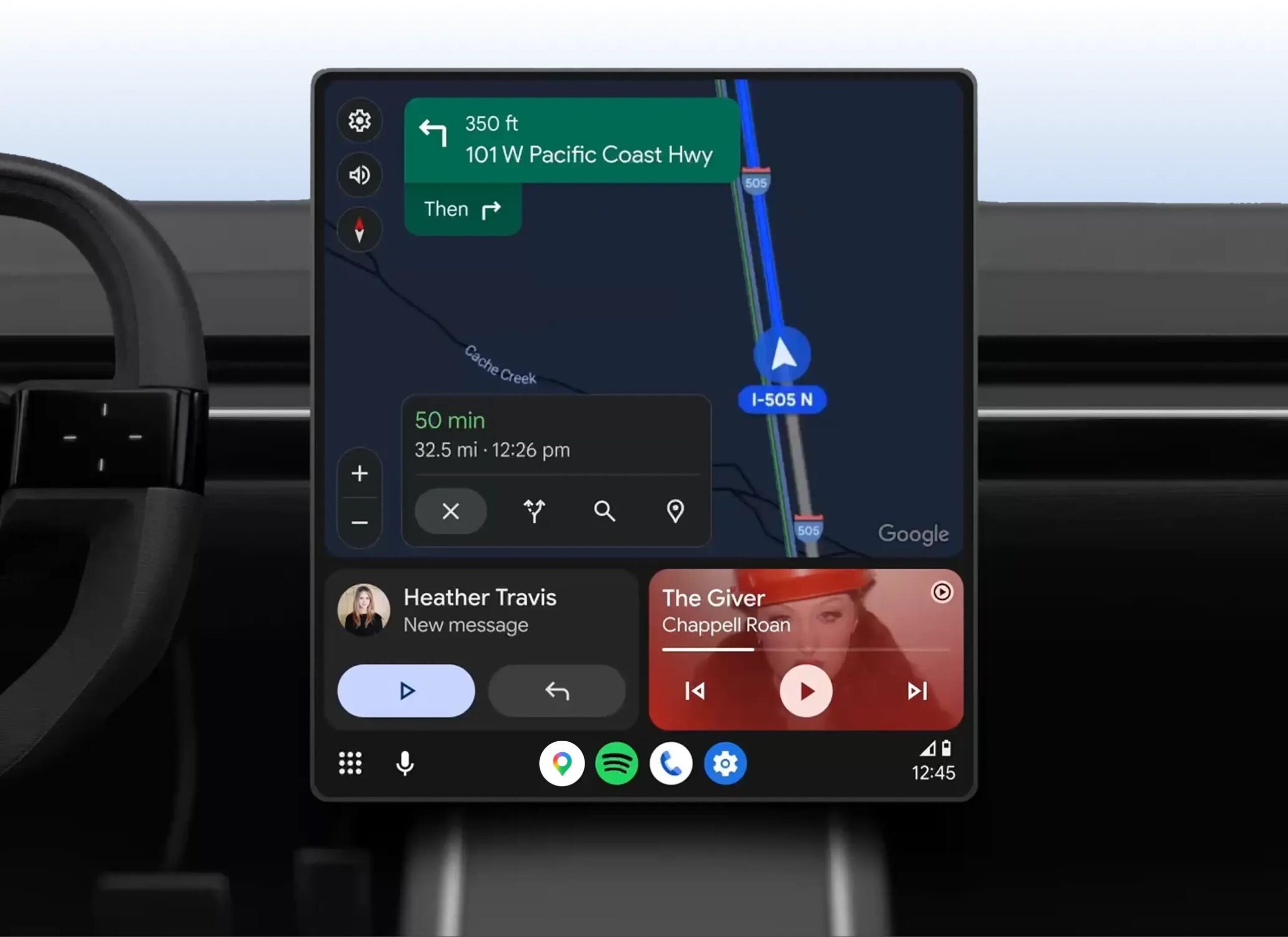 Android Autoの車載画面にGoogleマップのナビとメッセージ、音楽が表示されている様子