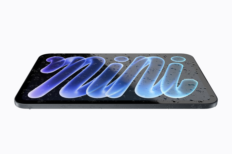 Apple iPad mini(A20 Pro)の水滴がついたディスプレイ