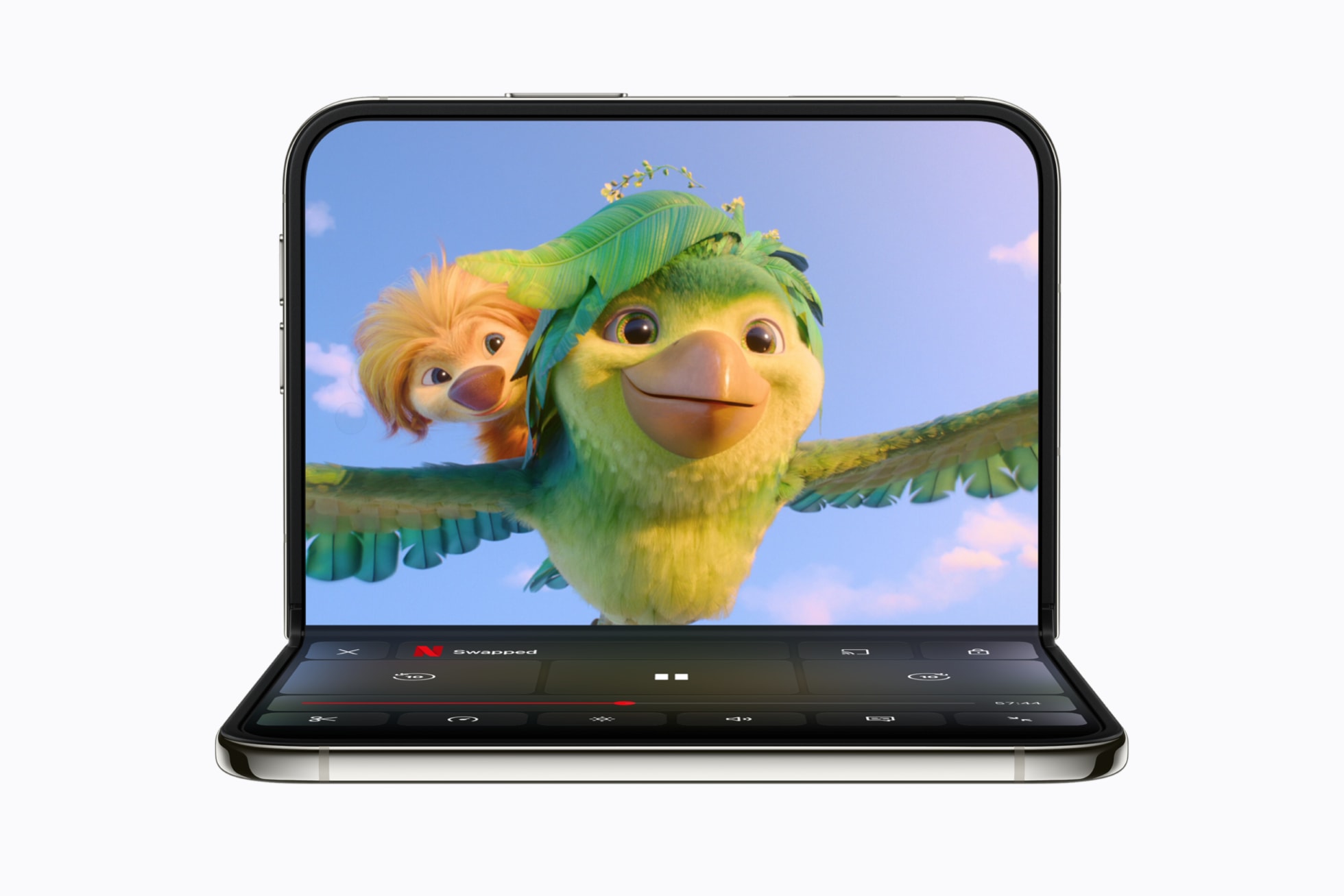 Apple iPhone Duoを半分に折ってNetflixを再生しているところ