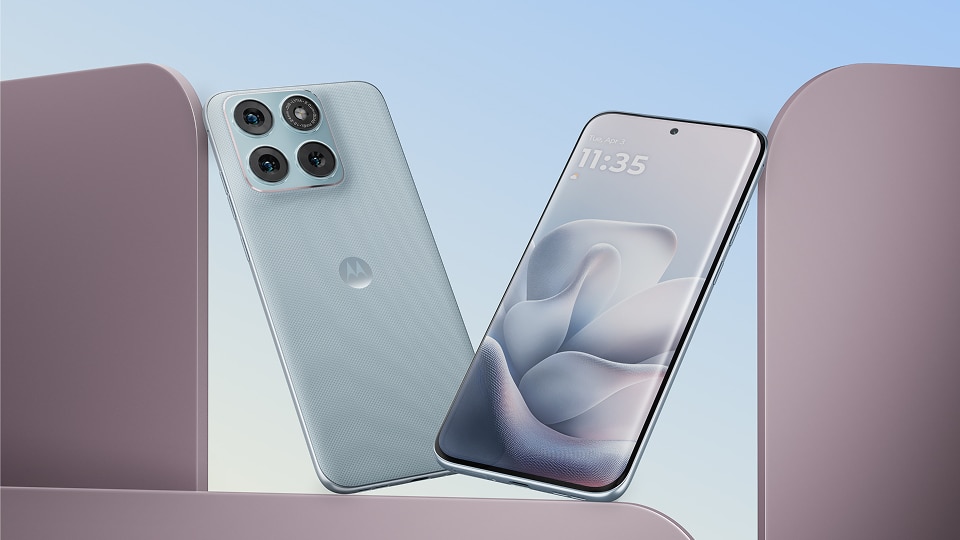 motorola edge 70 fusion カントリーエアホワイトの背面と前面
